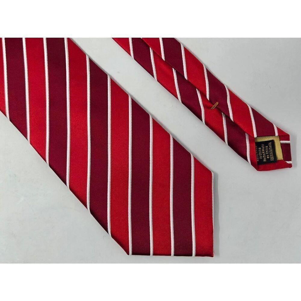 DONALD TRUMP SIGNATURE COLLECTION SILK TIE RED TEXTURED LUXURY 3.75" X 60" NEW